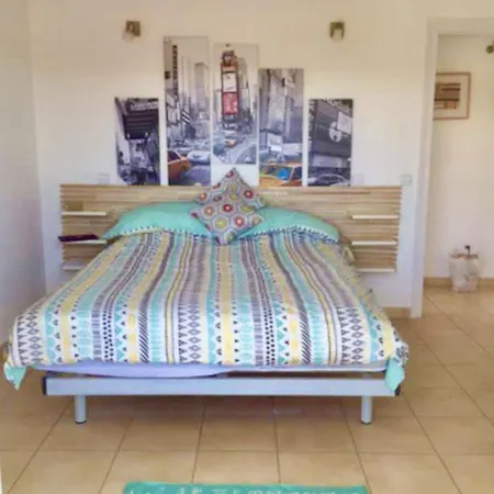 Apartment Arlene Cosy Minutes From The Sitges